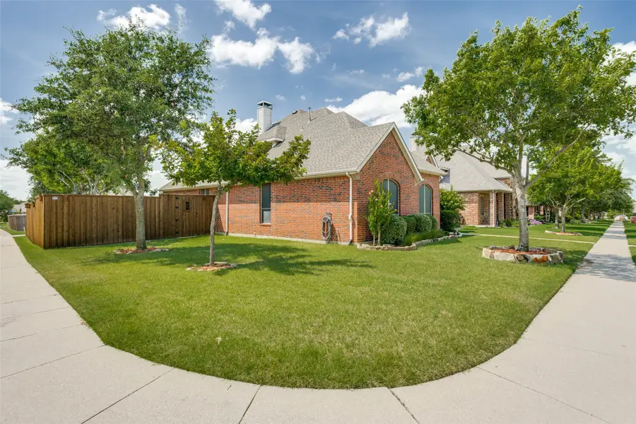 7803 Hillsdale Drive, Sachse, TX 75048 - Image #3