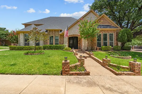 1209 Hillandale Court, Bedford, TX 76021