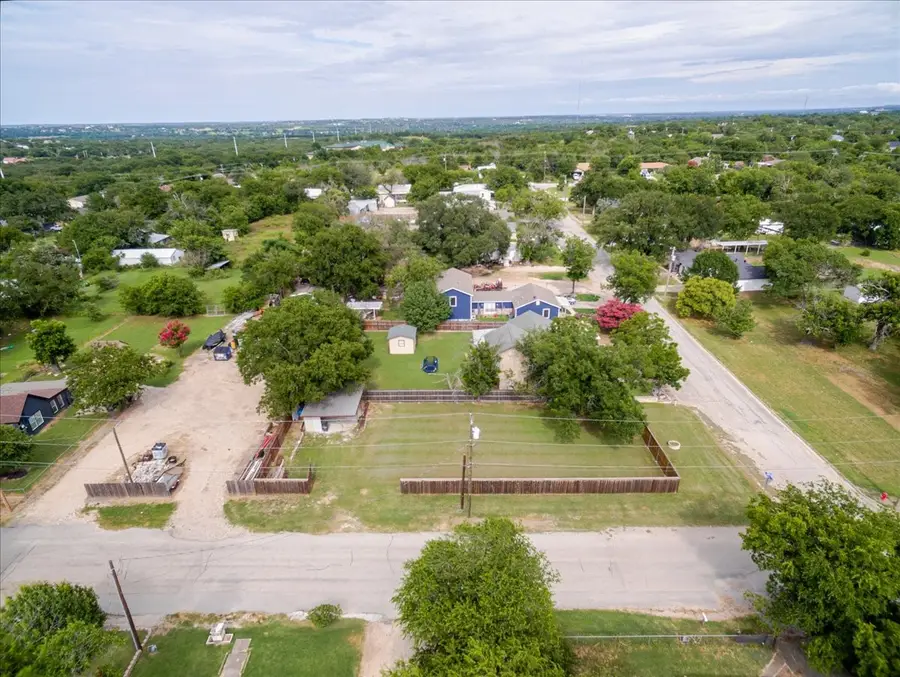 201 E 7th Street, Weatherford, TX 76086 - Image #2