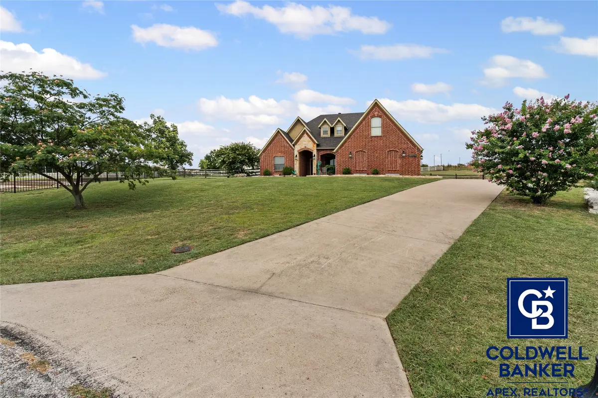 1316 Prairie Point Drive, Rhome, TX 76078 - Image #1