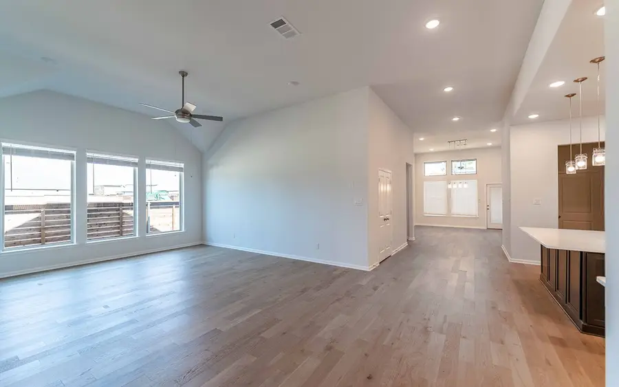 2033 Blue Moon Bay, Mesquite, TX 75181 - Image #3