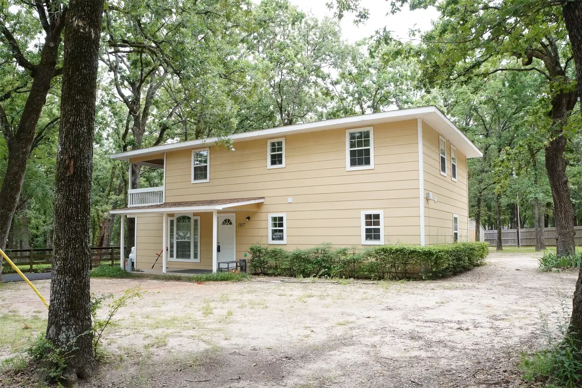 107 Los Peces Street, Gun Barrel City, TX 75156 - Image #1