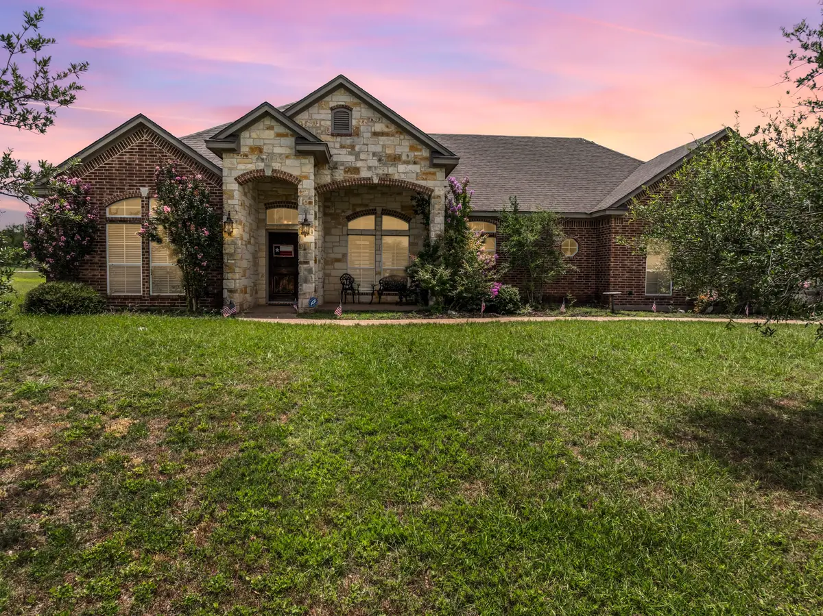 845 W County Line Road E, West, TX 76691 - Image #1