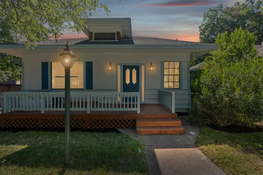 2250 Lipscomb Street, Fort Worth, TX 76110 - Image #2