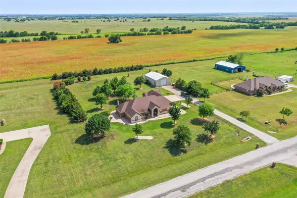 6713 Mustang Trail, Sanger, TX 76266