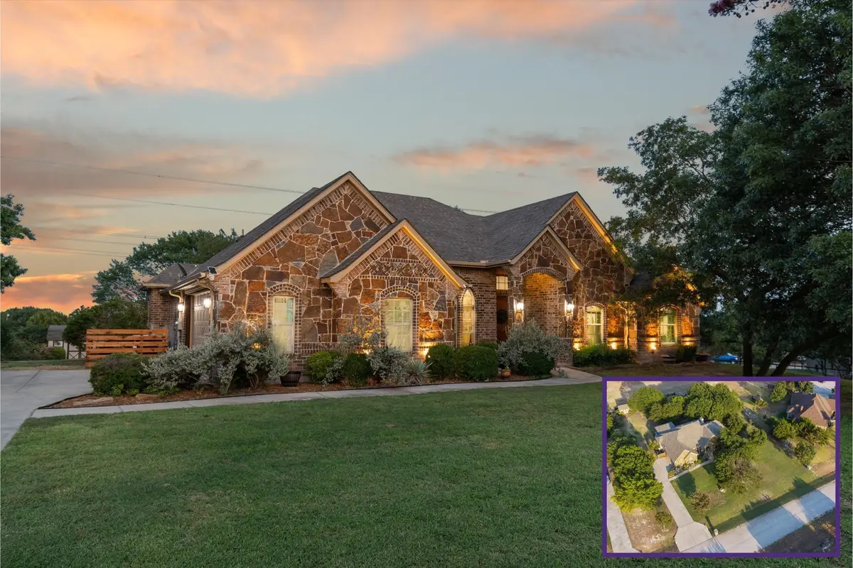 408 Sandridge Drive, Weatherford, TX 76085 - Image #1