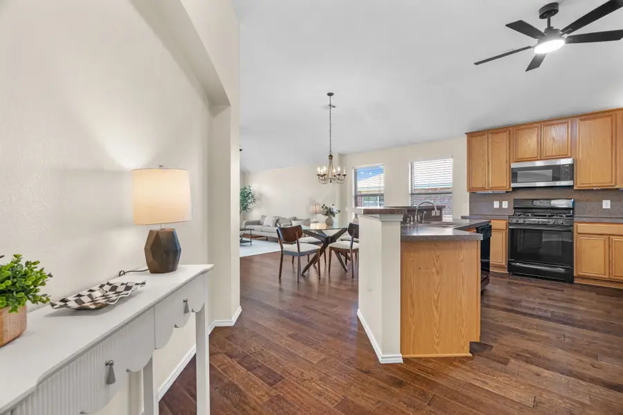 9104 Warren Drive, McKinney, TX 75071 - Image #3