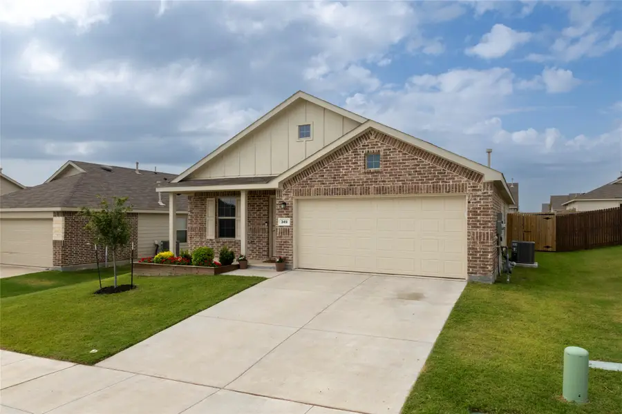 349 Ranchito Pass, Justin Roanoke, TX 76052 - Image #3