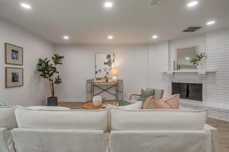 7512 Marrs Drive, Fort Worth, TX 76140 - Image #2