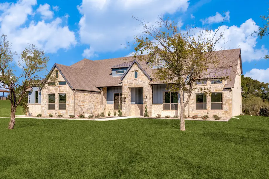 1028 Woodland Road, Weatherford, TX 76088 - Image #3