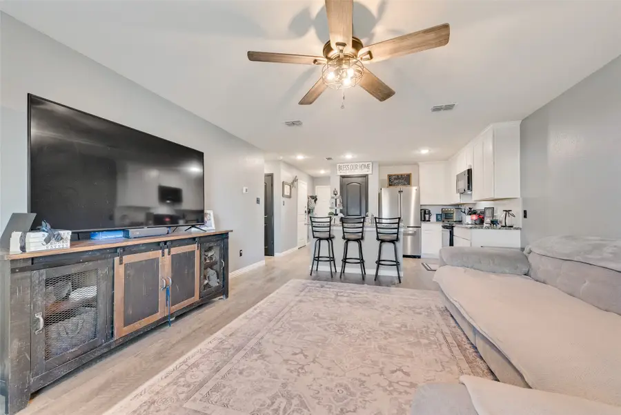 2716 William Street, Mabank, TX 75147 - Image #3