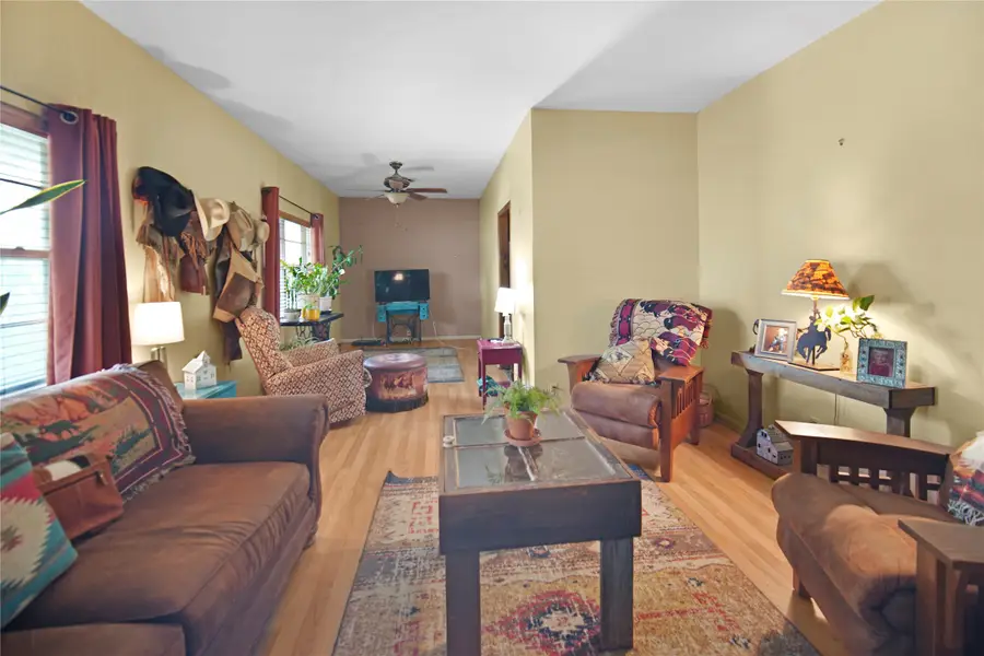 172 Valentine Road, Windthorst, TX 76389 - Image #3