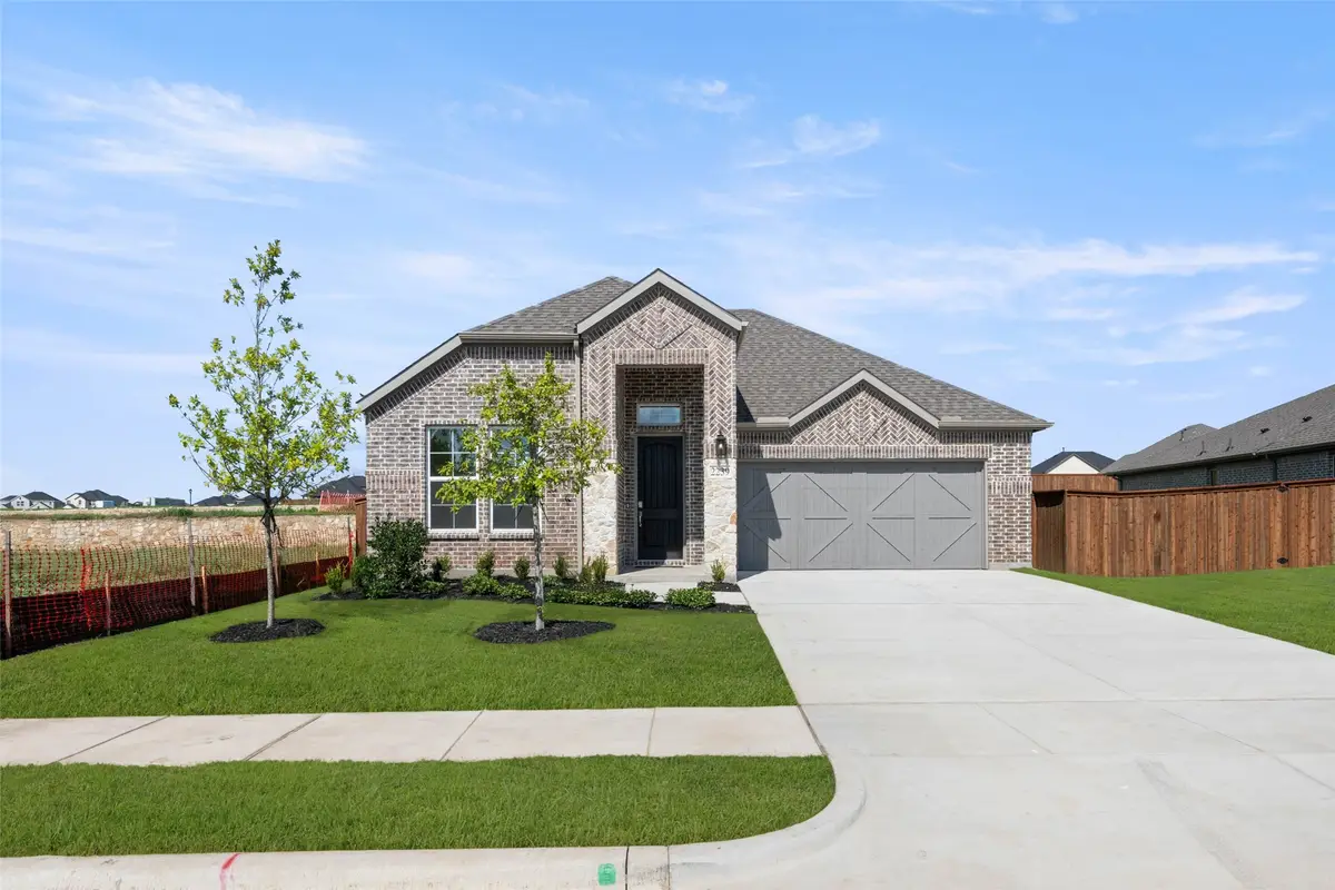 2239 Shady Elm, Midlothian, TX 76065 - Image #1