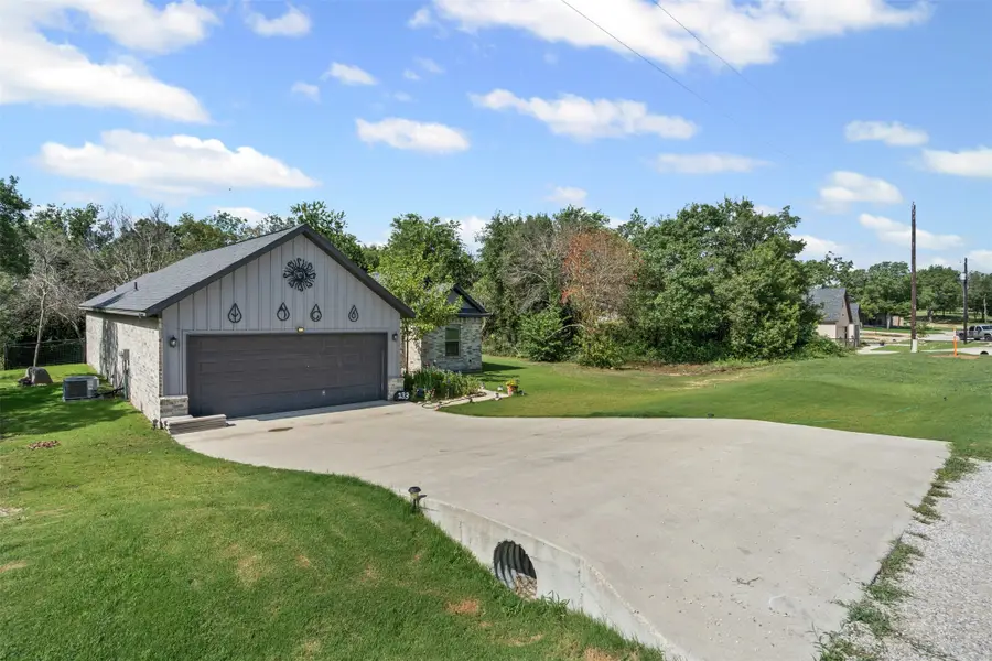 133 Ronnie Lane, Weatherford, TX 76088 - Image #2