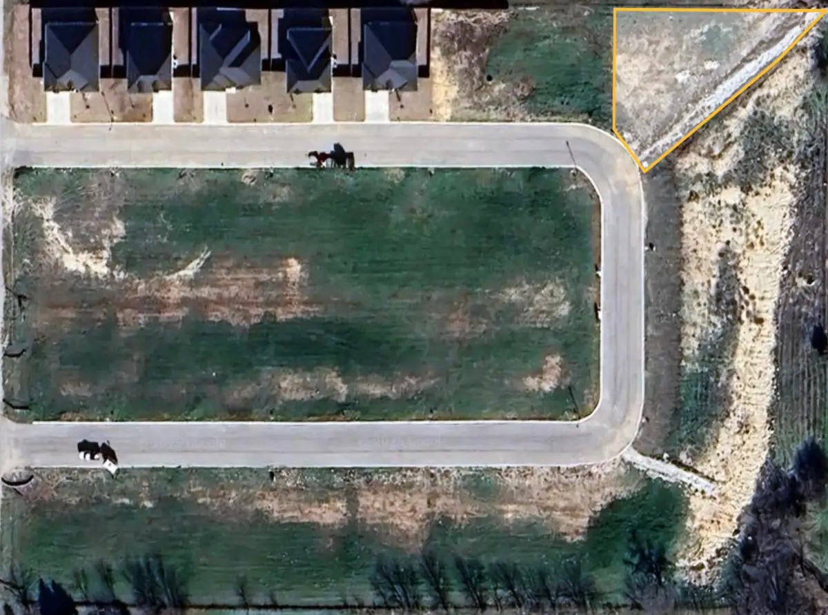 422 Cirrus Circle, Muenster, TX 76252 - Image #1