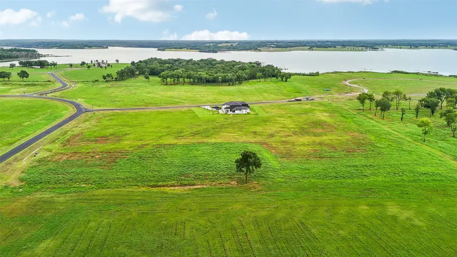 500 Shores Drive, Honey Grove, TX 75446 - Image #2