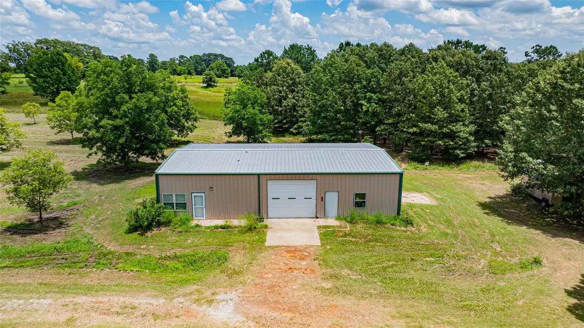 4510 Cr 2010, Mount Vernon, TX 75457 - Image #1