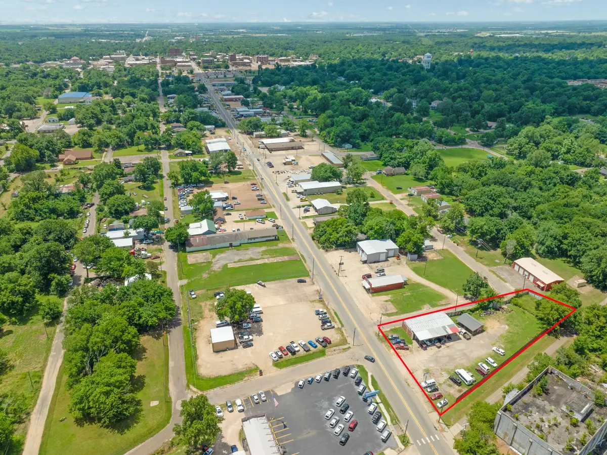 1121 N Main Street, Paris, TX 75460 - Image #1