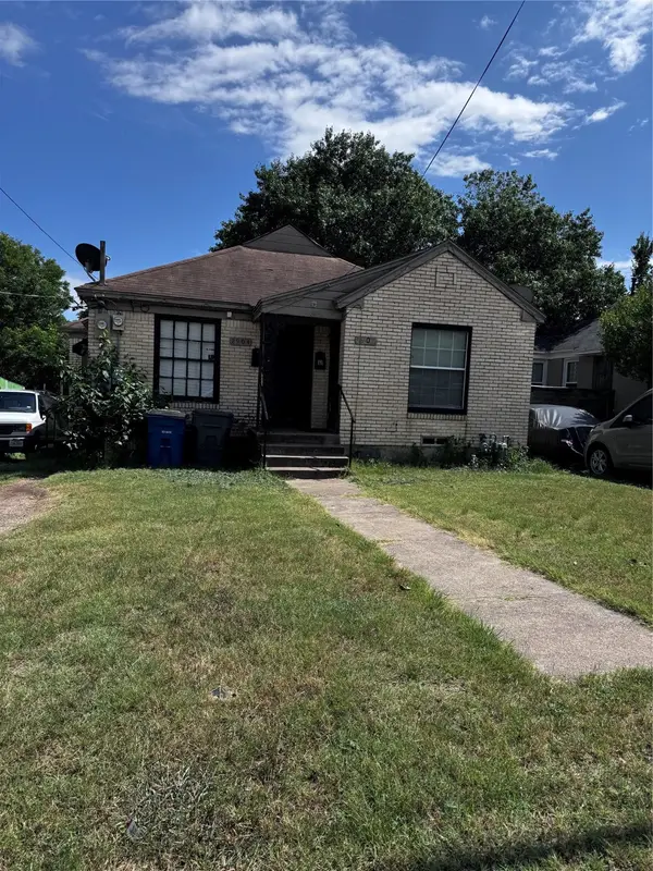2906 W 9th Street, Dallas, TX 75211