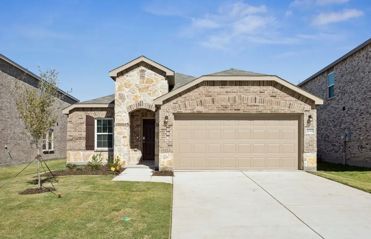 2043 Pleasant Knoll Circle, Forney, TX 75126 - Image #1