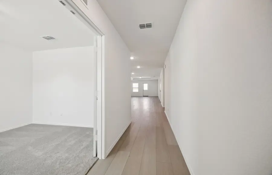 2043 Pleasant Knoll Circle, Forney, TX 75126 - Image #2