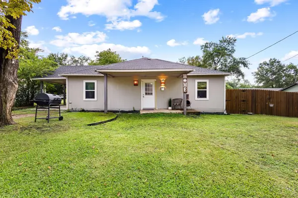 221 Braz Street, Bonham, TX 75418