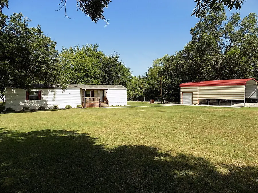 390 Grand Saline Street, Alba, TX 75410 - Image #2