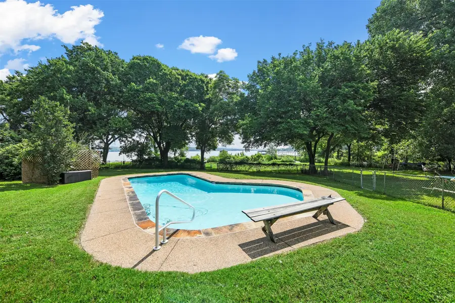 2565 Castle Circle, Fort Worth, TX 76108 - Image #2