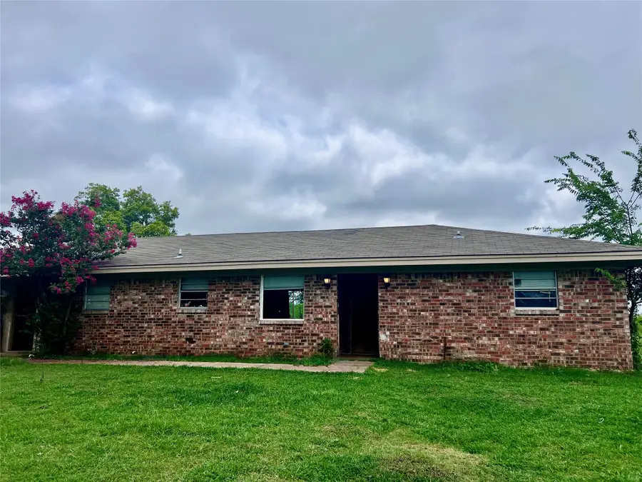 5193 County Road 15100, Blossom, TX 75416 - Image #2