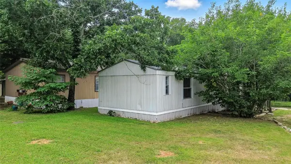 143 White Oak Street, Alvarado, TX 76009