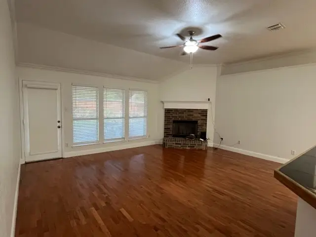 6018 Vancil Drive, Arlington, TX 76018 - Image #3