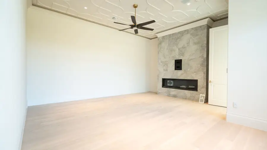 402 Lakeway Drive, Allen, TX 75013 - Image #3