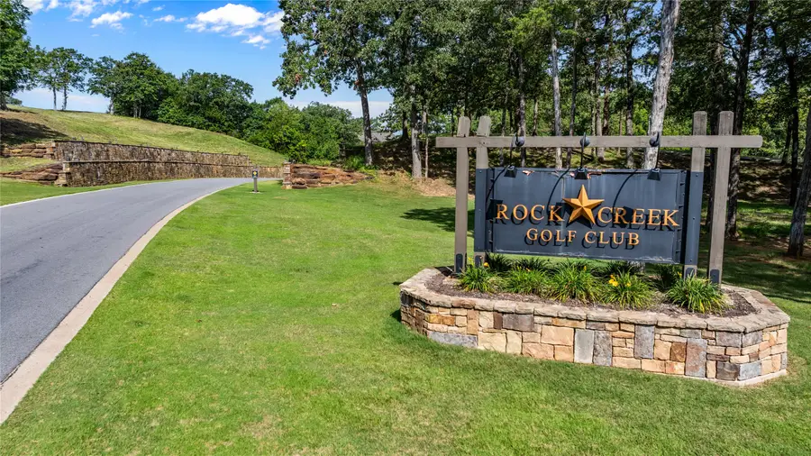 208 Castlewood Street, Gordonville, TX 76245 - Image #3