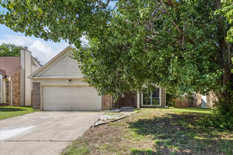 2528 Creekwood Lane, Fort Worth, TX 76123 - Image #3
