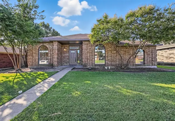 3416 Aster Lane, Rowlett, TX 75089