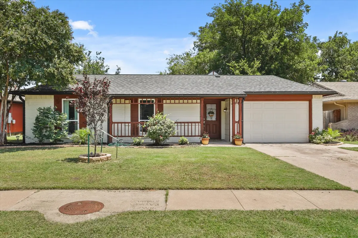 5228 Dunson Drive, Haltom City, TX 76148 - Image #1