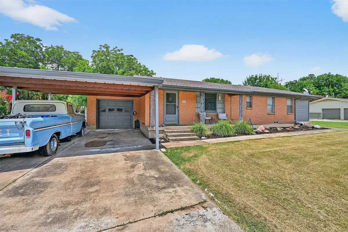 509 W Ash Street, Celina, TX 75009 - #1