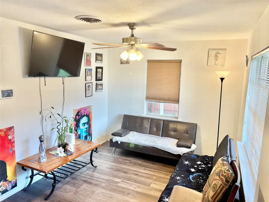 4513 Idaho Avenue, Dallas, TX 75216 - Image #3