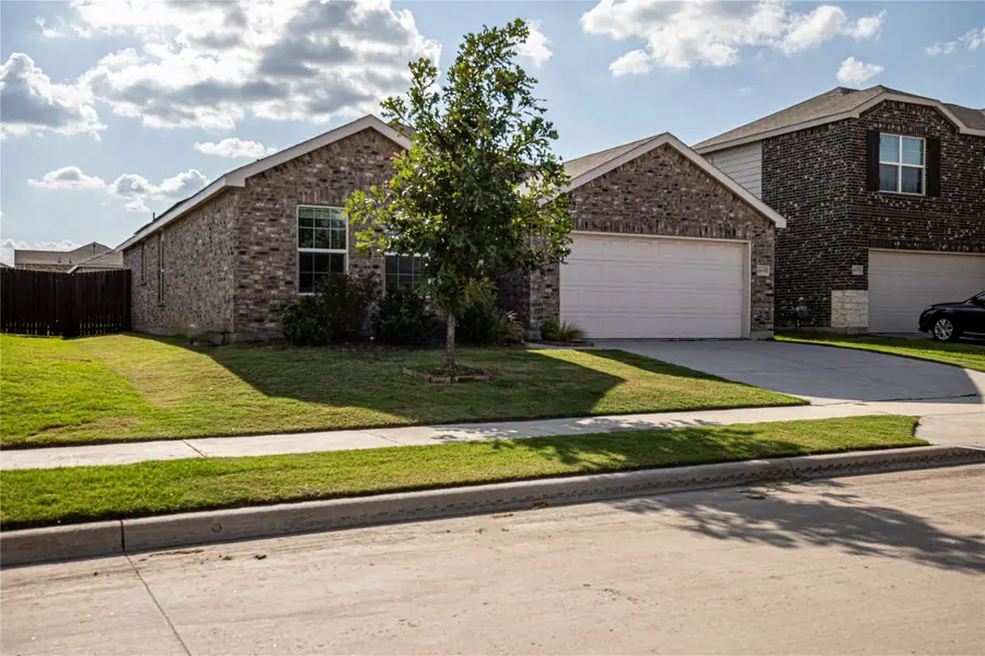16033 Pemberly Way, Haslet, TX 76052 - Image #2
