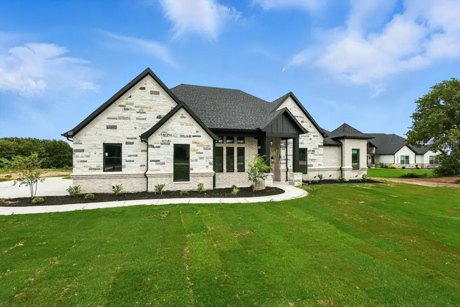 2085 Glenhollow Drive, Weatherford, TX 76088 - Image #3