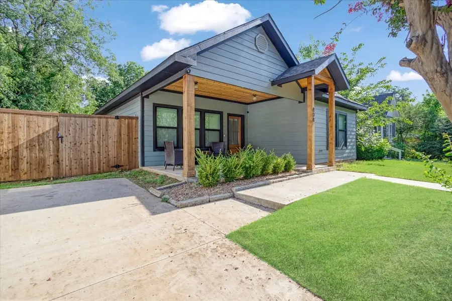 408 W Day Street, Denison, TX 75020 - Image #2