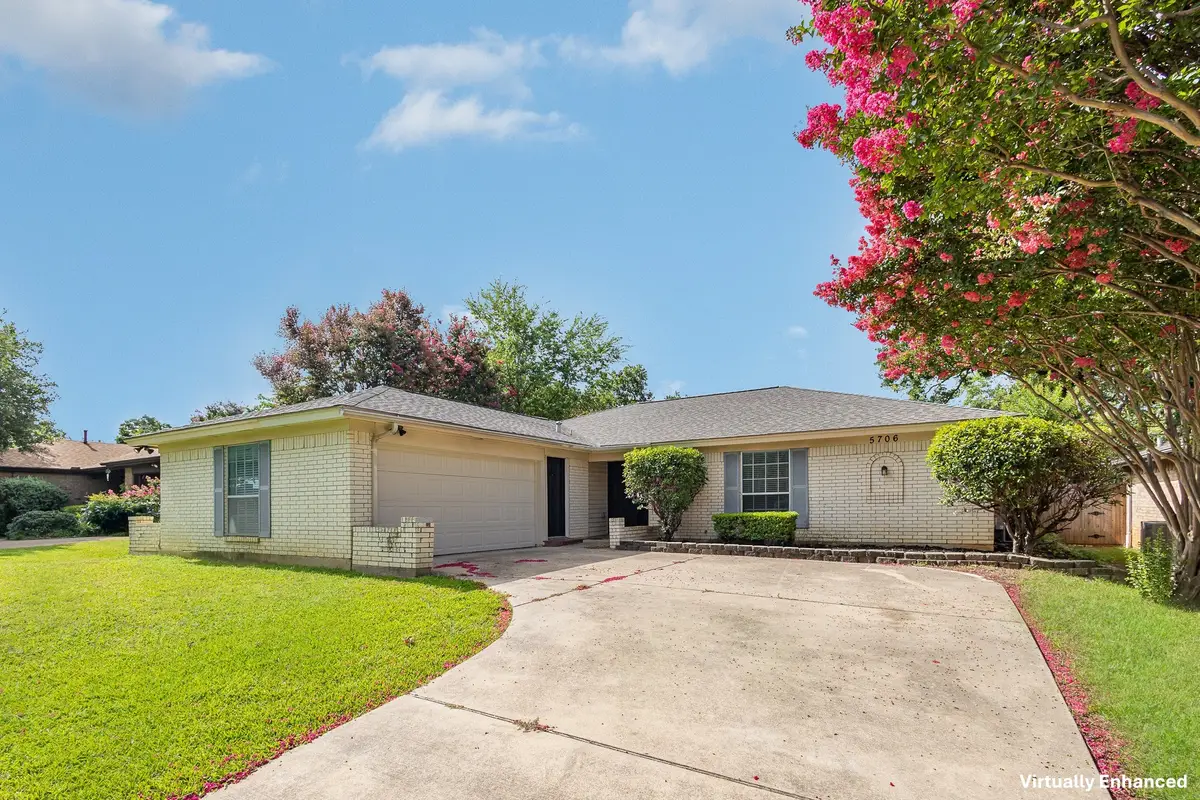 5706 Ridge Drive, Arlington, TX 76016 - Image #1