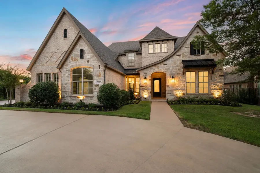 320 W Highland Street, Southlake, TX 76092 - Image #2