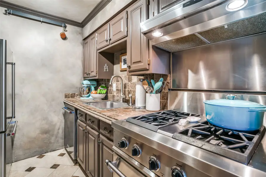 3883 Turtle Creek Boulevard #1205, Dallas, TX 75219 - Image #2