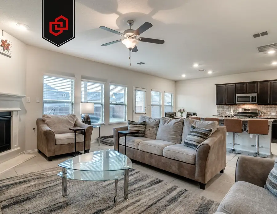 1965 Travertine Avenue, Heartland, TX 75126 - Image #2