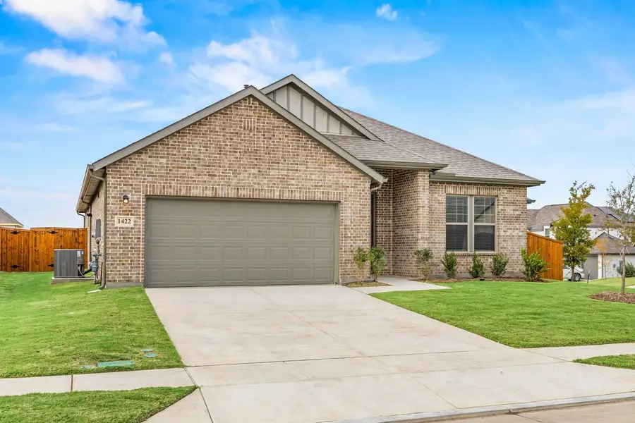 1422 Red Clover Avenue, Van Alstyne, TX 75495 - Image #2