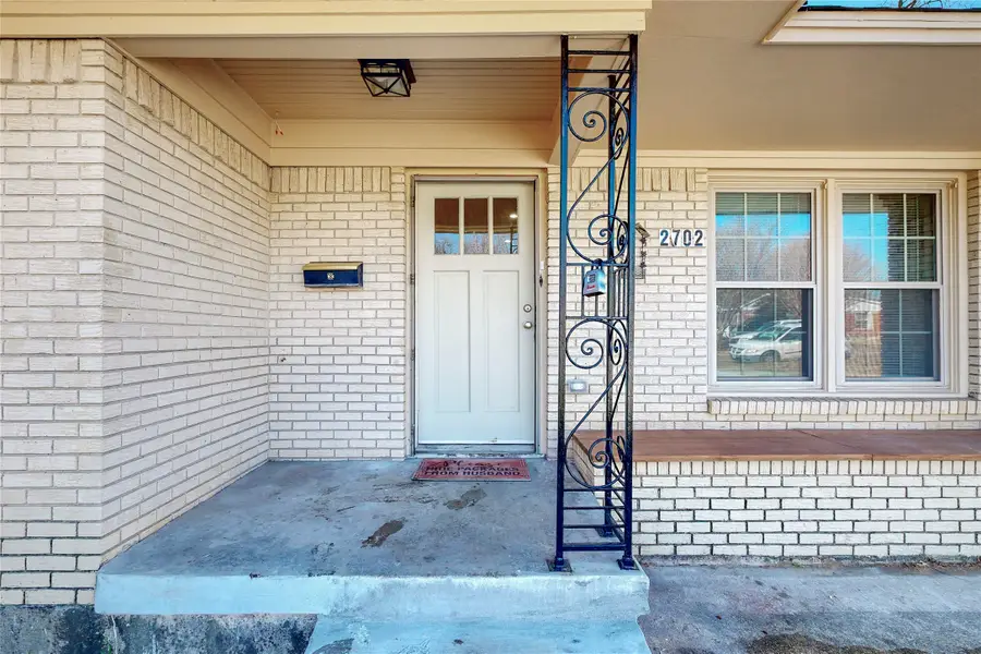 2702 Tolosa Drive, Dallas, TX 75228 - Image #2