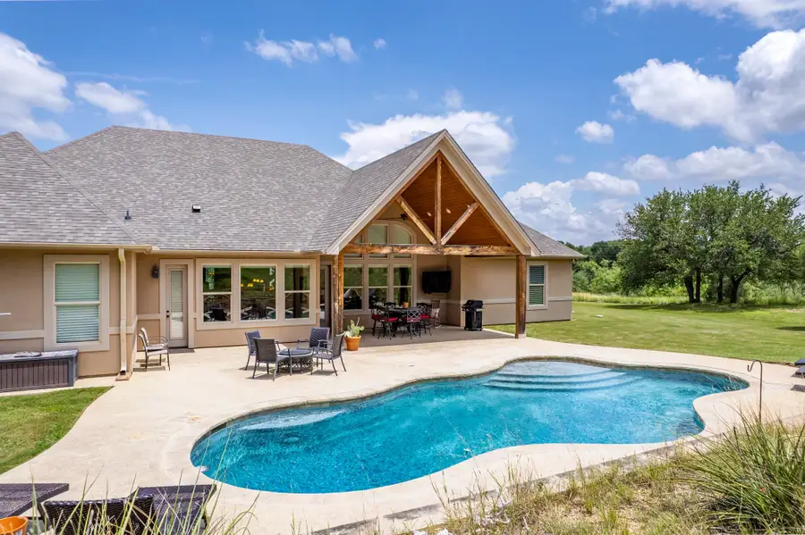 6342 County Road 225, Brownwood, TX 76801 - Image #2