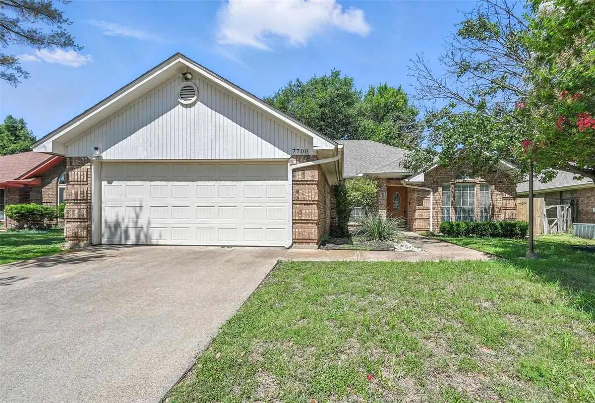 7708 Greengage Drive, Fort Worth, TX 76133 - Image #1