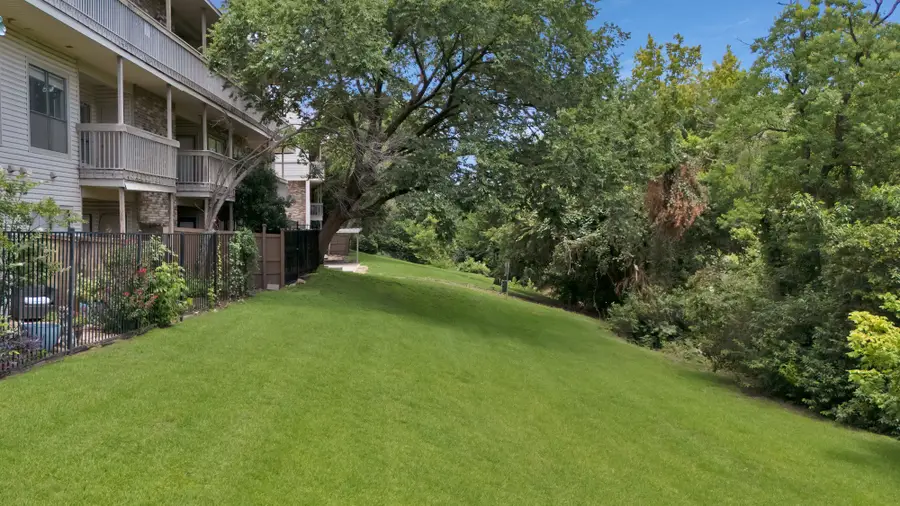 7340 Skillman Street #1106, Dallas, TX 75231 - Image #2